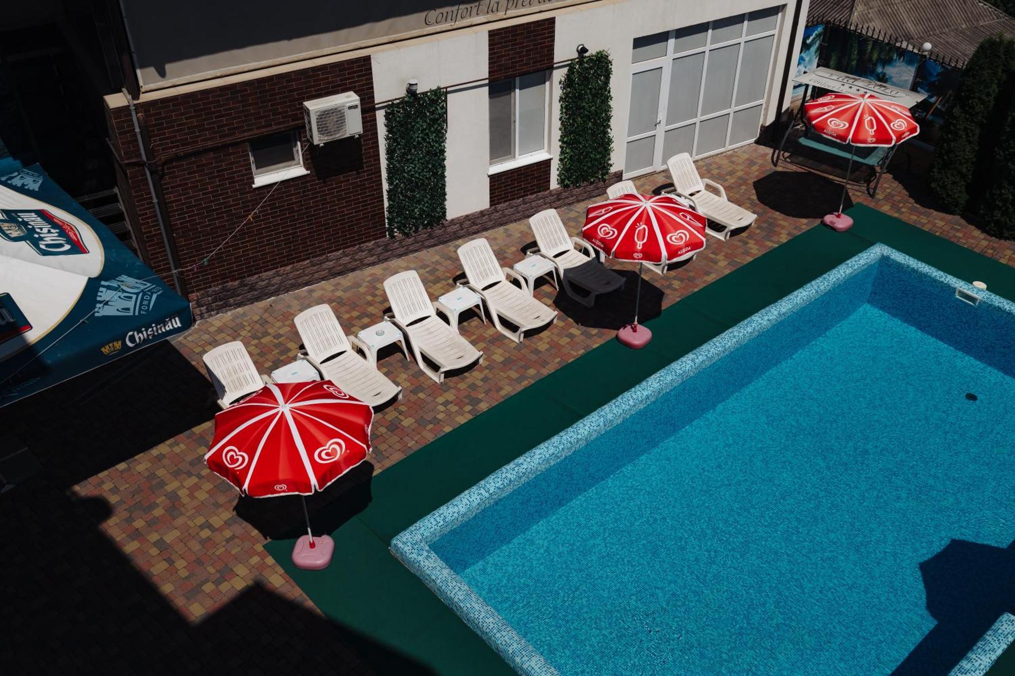 Lolo'S Bliss Hotel Кишинёв Экстерьер фото