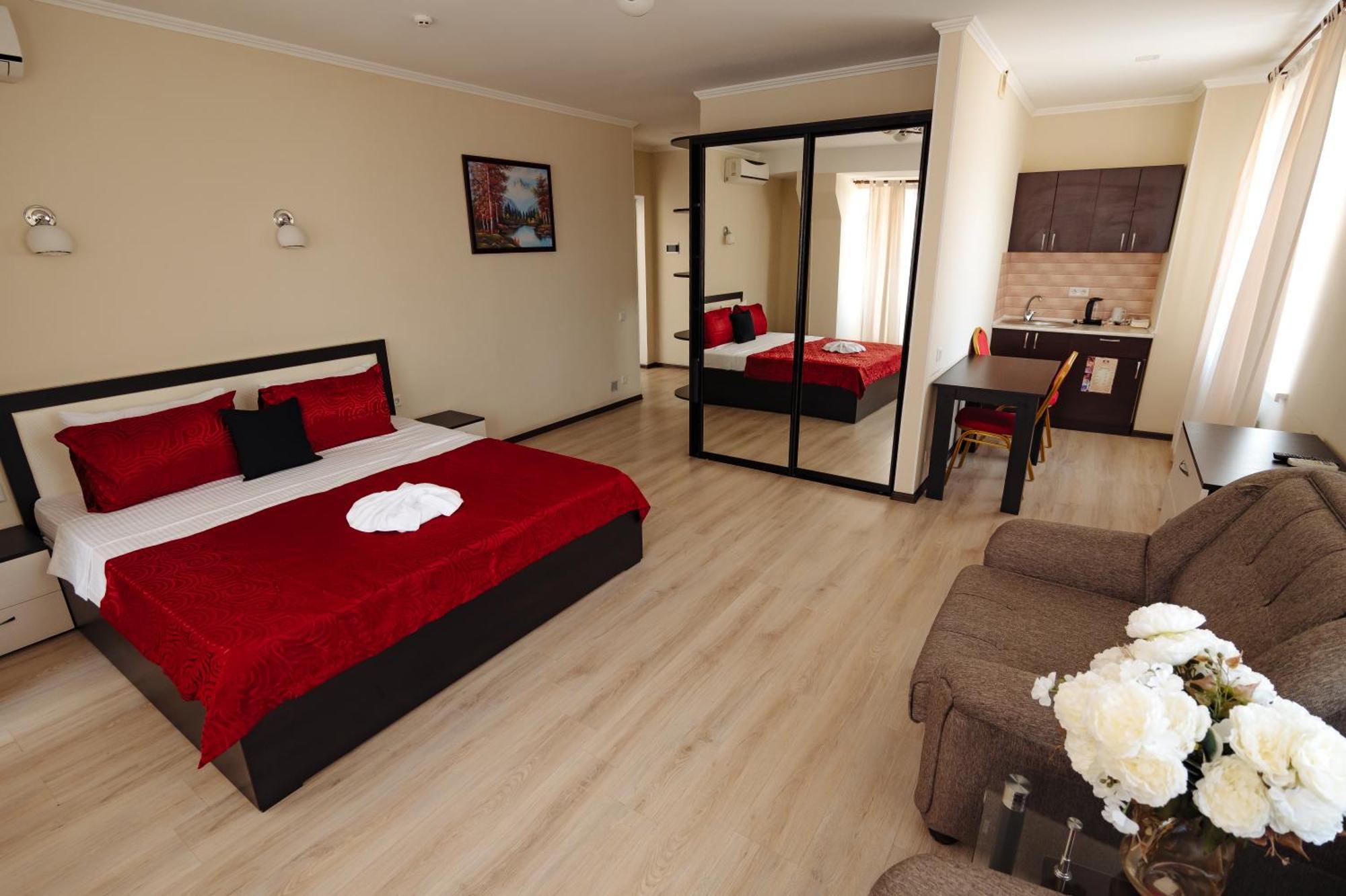 Lolo'S Bliss Hotel Кишинёв Экстерьер фото