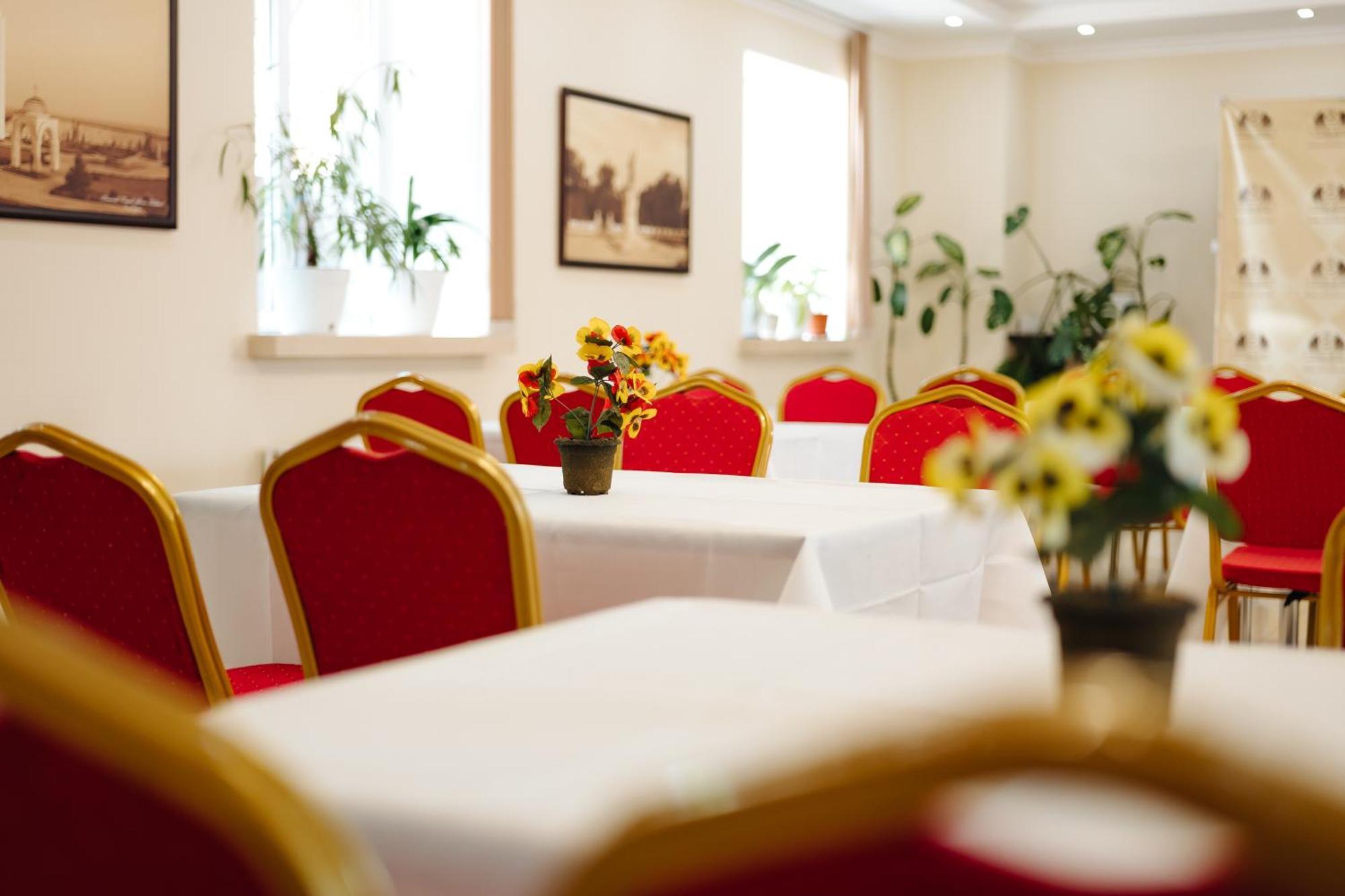 Lolo'S Bliss Hotel Кишинёв Экстерьер фото
