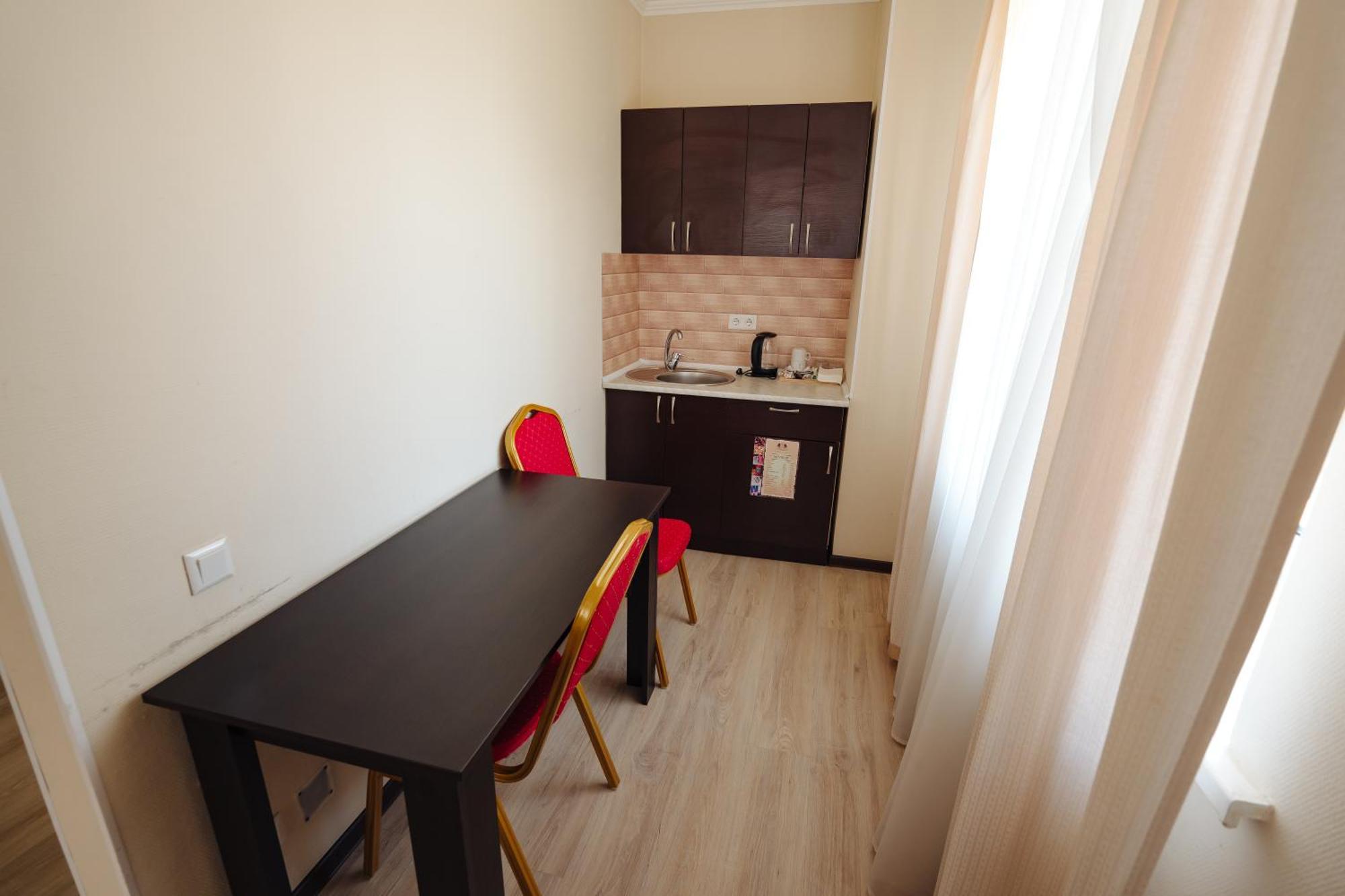 Lolo'S Bliss Hotel Кишинёв Экстерьер фото