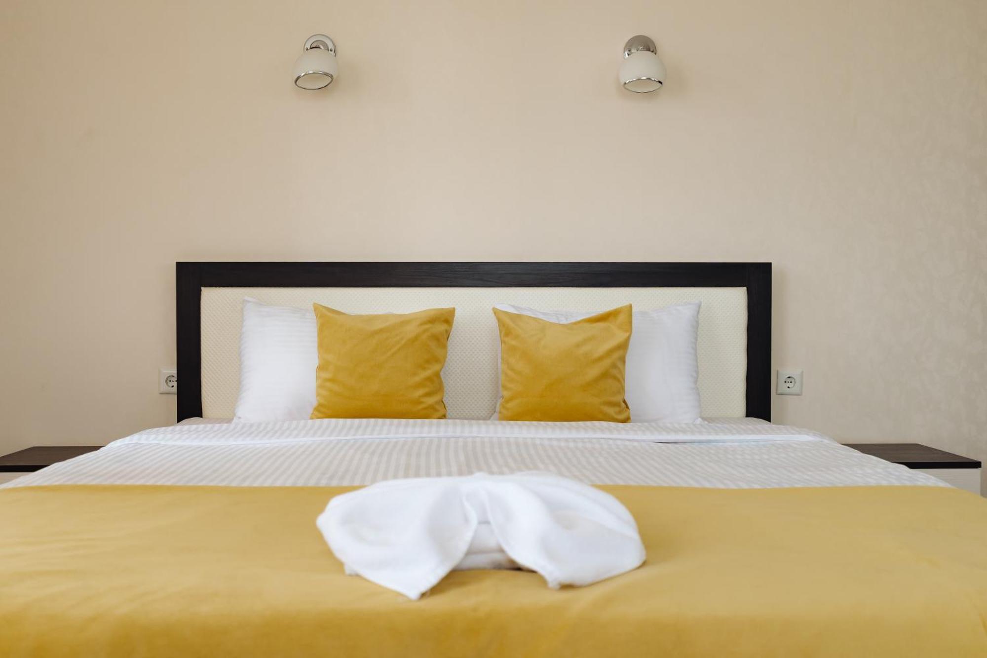 Lolo'S Bliss Hotel Кишинёв Экстерьер фото